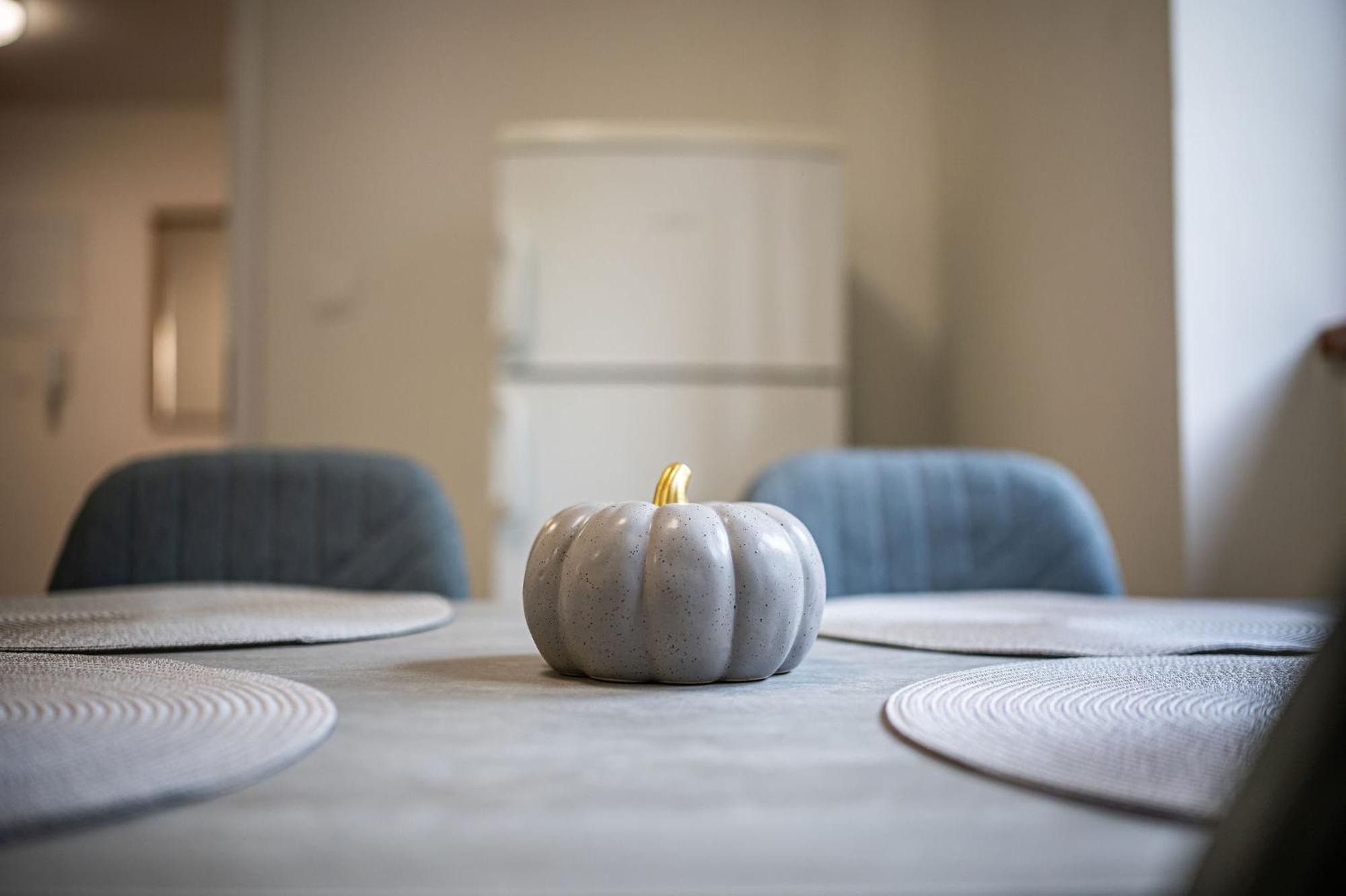 Nitra Castle Suite - Modern Elegance & Serenity Eksteriør billede